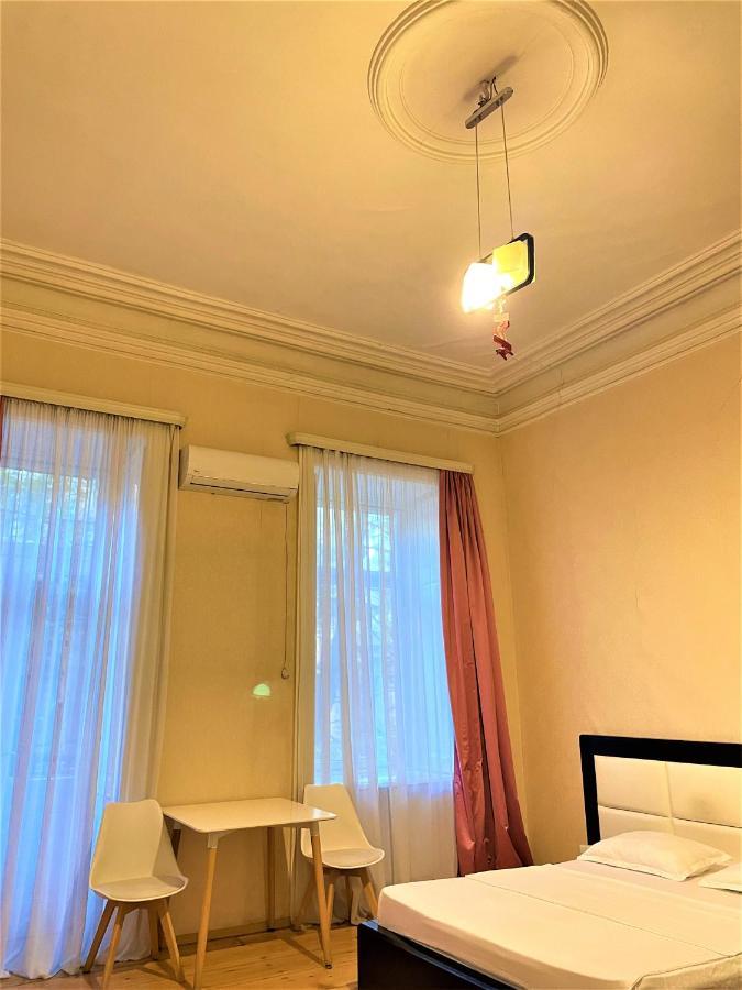 Downtown Room Tbilisi Exteriör bild